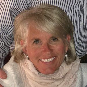 Meet your Posher, Liz